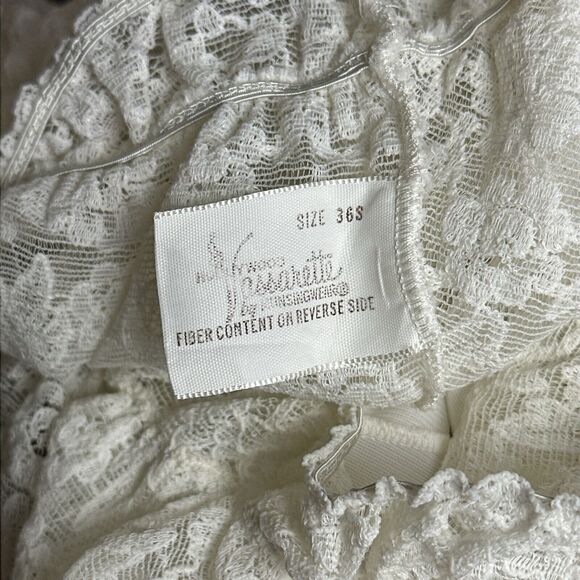 Vintage Hollywood Vassarette Full Slip 36S Sleeveless Sheer Lace Applique White - Picture 9 of 11